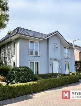 Stadtvilla in Rastede auf Erbpachtgrundstück mit Dachterrasse, Sauna & KfW40-Standart (Obj.-Nr. 6538) - Rastede