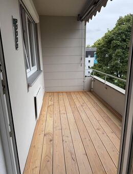 Helle, sanierte 3-Zimmer-Wohnung mit Balkon in ruhiger Lage - ideal für Eigennutzer oder Kapitalanle - Regensburg