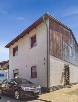 Gemütliches Zuhause mit Terrasse und Wintergarten - Sulzbach (Saar)