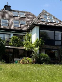 Dreifamilienhaus mit Mehrgenerationenoption, Top Lage in Kleve-Materborn - herrlicher Ausblick inklusive! - Kleve (Nordrhein-Westfalen)