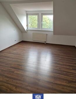 Senftenberg! Optimale 3-Zimmer-Dachgeschosswohnung für Individualisten! - Senftenberg