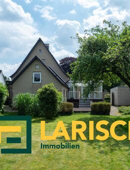 Siedlungshaus auf großem Grundstück in Norderstedt-Garstedt - Haus zum Grundstückspreis - Norderstedt