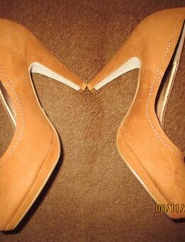 JUMEX Pumps Heels Camel/Braun Gr. 38 Eyecatcher - wie NEU - Rottendorf