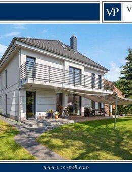 Luxuriöse Stadtvilla mit viel Platz für die große Familie auf sonnigem Grundstück! - Berlin