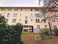 Geräumige 2 Raum Wohnung mit süßer Loggia! - Leipzig