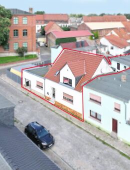 Elbnahe Idylle: Einfamilienhaus mit romantischem Innenhof & viel Potenzial - Barby (Elbe)