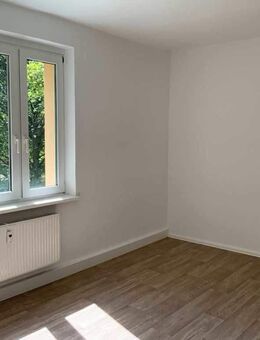 Bezugsfertige 3-Raumwohnung mit Dusche in Gohlis - Leipzig