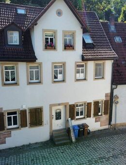Kapitalanleger gesucht! Fast 7% Rendite! Solides 5-Parteienhaus in Innenstadtlage - Kulmbach