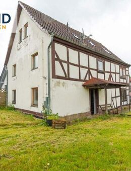 Historisches Mehrfamilienhaus mit Potenzial in ruhiger Lage von Bischhagen! - Hohes Kreuz