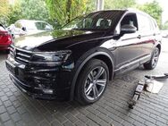 VW Tiguan, 2.0 TDI Allspace R-Line Dig, Jahr 2021 - Lehrte