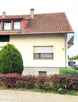 Einfamilienhaus in ruhiger Lage in Schwalbach - Schwalbach
