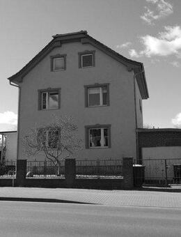 Dreifamilienhaus in zentraler Lage! - Dallgow-Döberitz