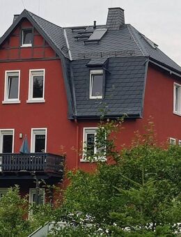 schöne 2 Raum Whg. in einem Niedrigenergiehaus mit Solar & Einbauküche - Oelsnitz (Erzgebirge)