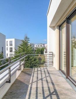Elegante Etagenwohnung: großzügige Räume, exklusive Küche und sonniger Balkon zum Wohlfühlen - Dortmund