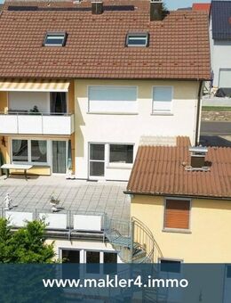 Charmantes Zweifamilienhaus mit großem Grundstück in Geldersheim - Geldersheim