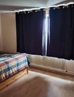 3 Zimmerwohnung mit Balkon in Hannover - Hannover