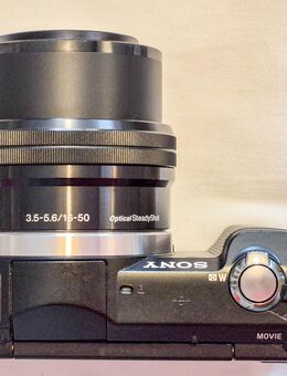 Sony Alpha 3000 Kit mit 16-50mm Objektiv gebraucht zu verkaufen - Halle (Saale)