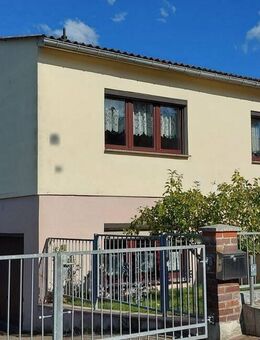 Großzügiges Einfamilienhaus mit Potenzial für zwei Wohneinheiten in ruhiger Lage von Demmin - Demmin