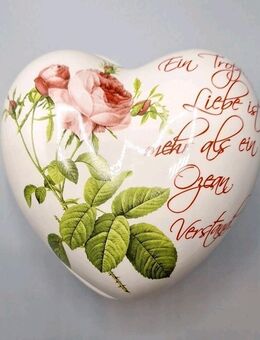 Porzellandose Herzdose Rosenmotiv mit Deckel 13x12x5,5cm - Essen