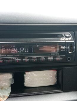 Autoradio Sony CDX-GT31U Xplöd mit CD Player und USB Frontanschluß - Dortmund