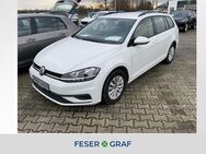 VW Golf, 1.0 TSI VII Trendline, Jahr 2019 - Köthen (Anhalt)