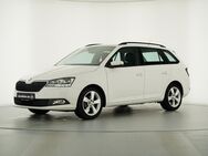 Skoda Fabia, 1.0 TSI COMBI ACTIVE SITZ-HZ FELGENuvm, Jahr 2023 - Halle (Saale)