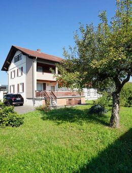 Ihre Gelegenheit - Großes Gewerbeareal mit Wohnhaus und vier Garagen in bester Lage von Tuttlingen! - Tuttlingen