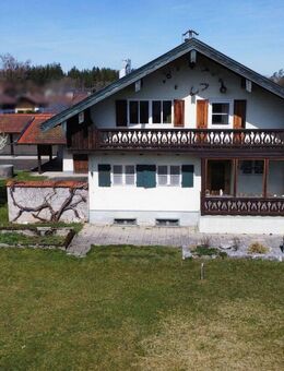 Charmantes Einfamilienhaus mit Bergblick und optionalem Baupotenzial für ein DH und ein EFH - Rimsting