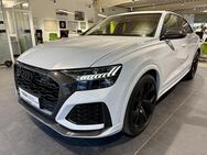 Audi RSQ8, 4.0 TFSI Quattro Q8 305 km h, Jahr 2020 - Dresden