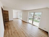 Helle Maisonette Wohnung mit Balkon (möbliert) - Eibelstadt