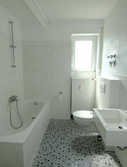 Sehr schöne 4-Zimmer+Wohnküche+Bad 100qm plus 19qm überdachter Balkon Heide/Lohn - Rodalben
