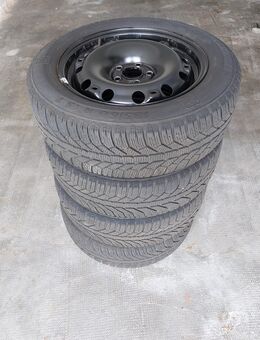 Winterreifen 185 60 R 15 T auf 5-Loch-Felgen - München