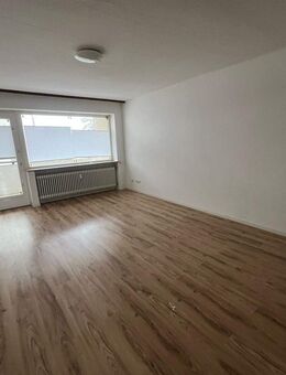 1-Zimmer-Wohnung in Selb - mit Einbauküche und Balkon - perfekt für Singles - Selb