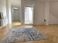 NEUWERTIGE, GROSSE HELLE 5-6 ZIM.DG + 4 TERRASSEN, 2 BÄDER + WC & LIFT, IN KIEZLAGE-FRIEDRICHSHAIN - Berlin