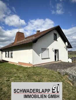 Großzügiges Einfamilienhaus mit Einliegerwohnung - perfekt für Familie oder Wohnen & Arbeiten - Ewighausen