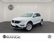 VW T-Roc, 1.5 TSI Sport Sportfah, Jahr 2020 - Fritzlar