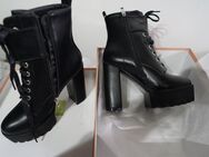 Simmi London Kam black chunky lace up boots Stiefel Größe 38 - Rödermark Zentrum