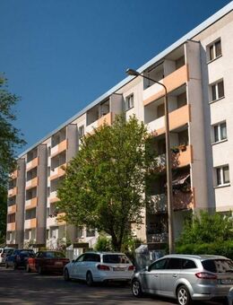 Wir sanieren für Sie - 3 Zimmer-Wohnung in Halle - Halle (Saale)