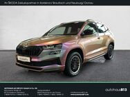 Skoda Karoq, 2.0 TSI Sortline, Jahr 2022 - Karlskron