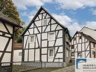 Kleines und geschmackvoll modernisiertes Fachwerkhaus mit Anbau in zentraler Ortslage von Wissen! - Wissen