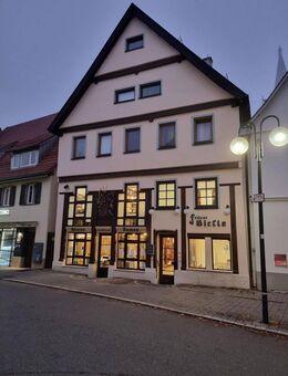 Exklusives Wohn- und Geschäftshaus in Münsingen - mit seit 50 Jahren etabliertem Friseursalon - Münsingen