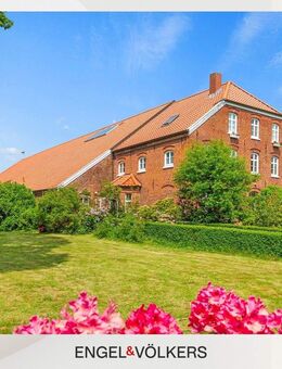 Exklusiver Gulfhof in zentraler Lage - Norden