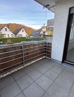 Eigentumswohnung mit 2-ZKB, Loggia und Tiefgaragenstellplatz in ruhiger Wohnlage von Bendorf- Sayn - Bendorf (Rheinland-Pfalz)