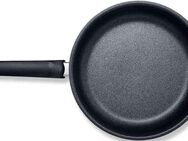 Fissler Bratpfanne Adamant® premium Edelstahlpfanne beschichtet, Edelstahl 18/0 (1-tlg), induktionsgeeignet, kratzfeste Antihaft-Beschichtung, Made in Germany