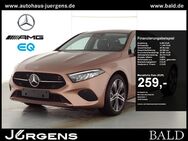 Mercedes A 200, Limo Progressive Night Winter 18, Jahr 2023 - Schwelm