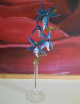 Glasblume mit Vase - Berlin Lichtenberg