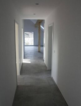Helle 4-Zimmer Wohnung Nahe Freising - Kranzberg