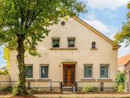Gut modernisiertes, ehrwürdiges Bauernhaus mit gr. Grundstück, als ZFH nutzbar, Option auf Ackerland - Potsdam