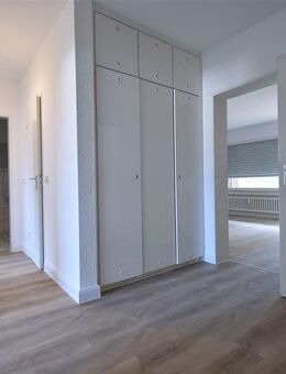Ruhige Lage! Renovierte 3-Zi-Whg mit Balkon in Walsum - Duisburg