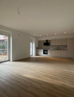 Hochmoderne Zwei-Zimmer-Wohnung mit großzügiger Terrasse - Celle